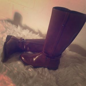WOMEN’S FASHION BOOTS!!!